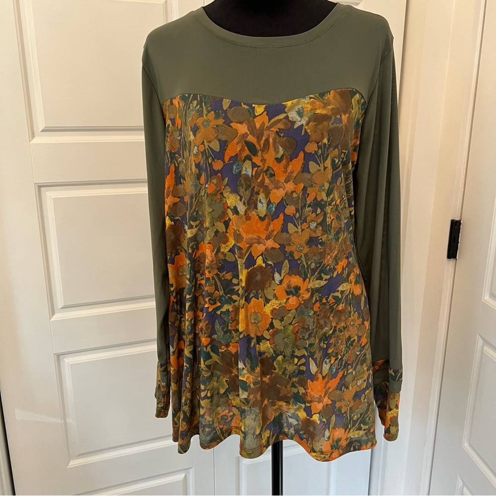 LOGO by Lori Goldstein Olive and Orange Floral Top